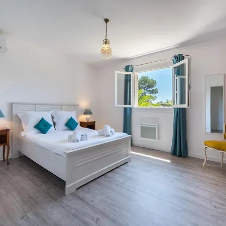 Holiday home La Caronath For 7 By Sunset *